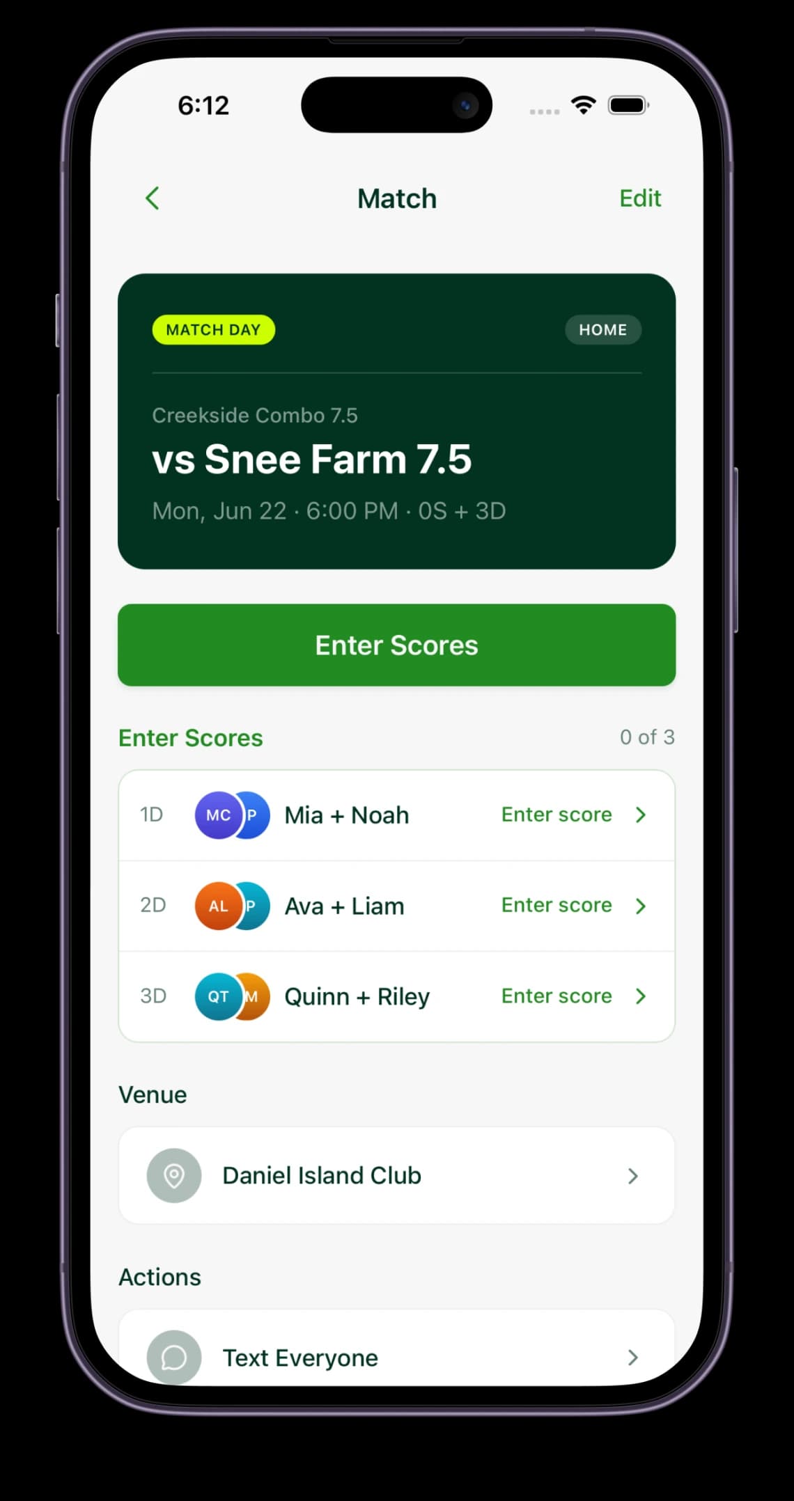Ralle app match-day screen for entering set scores by court